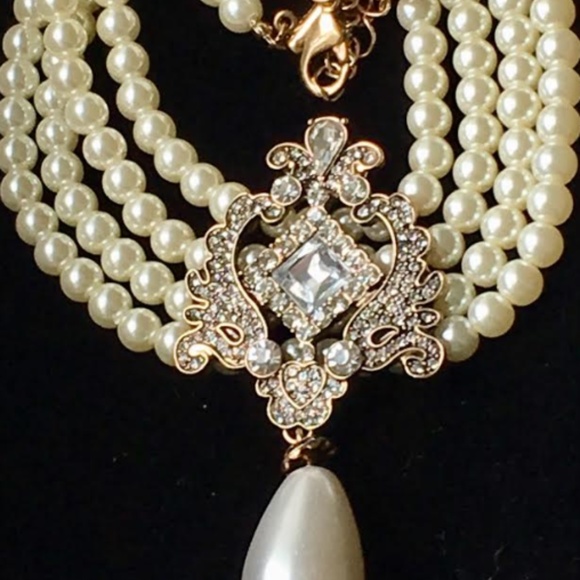 Diamond Broach Pearl Triple Strand Necklace Choker - Picture 2 of 4